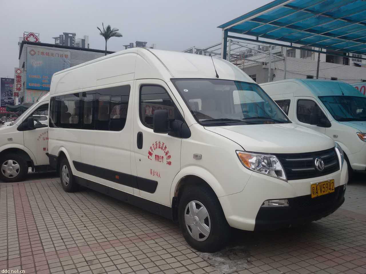新能源10-14座客车
